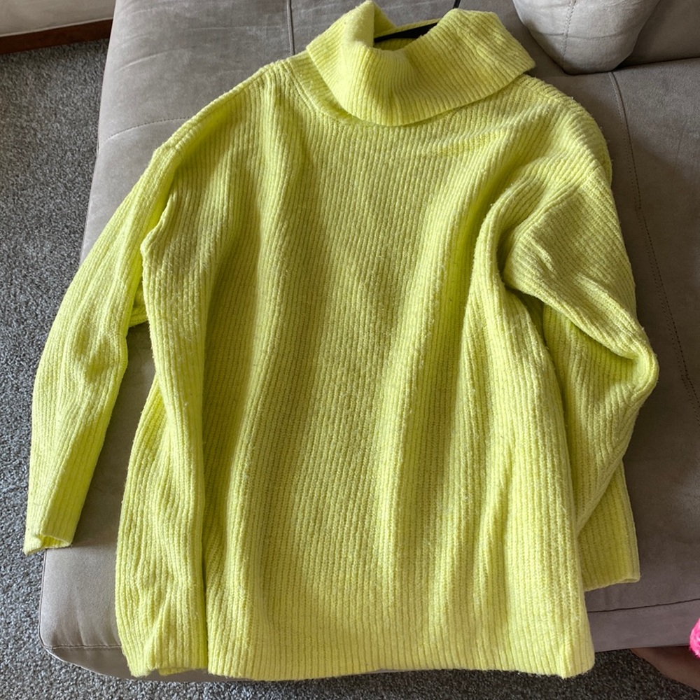 Bright Green/Yellow Loft Lounge Sweater